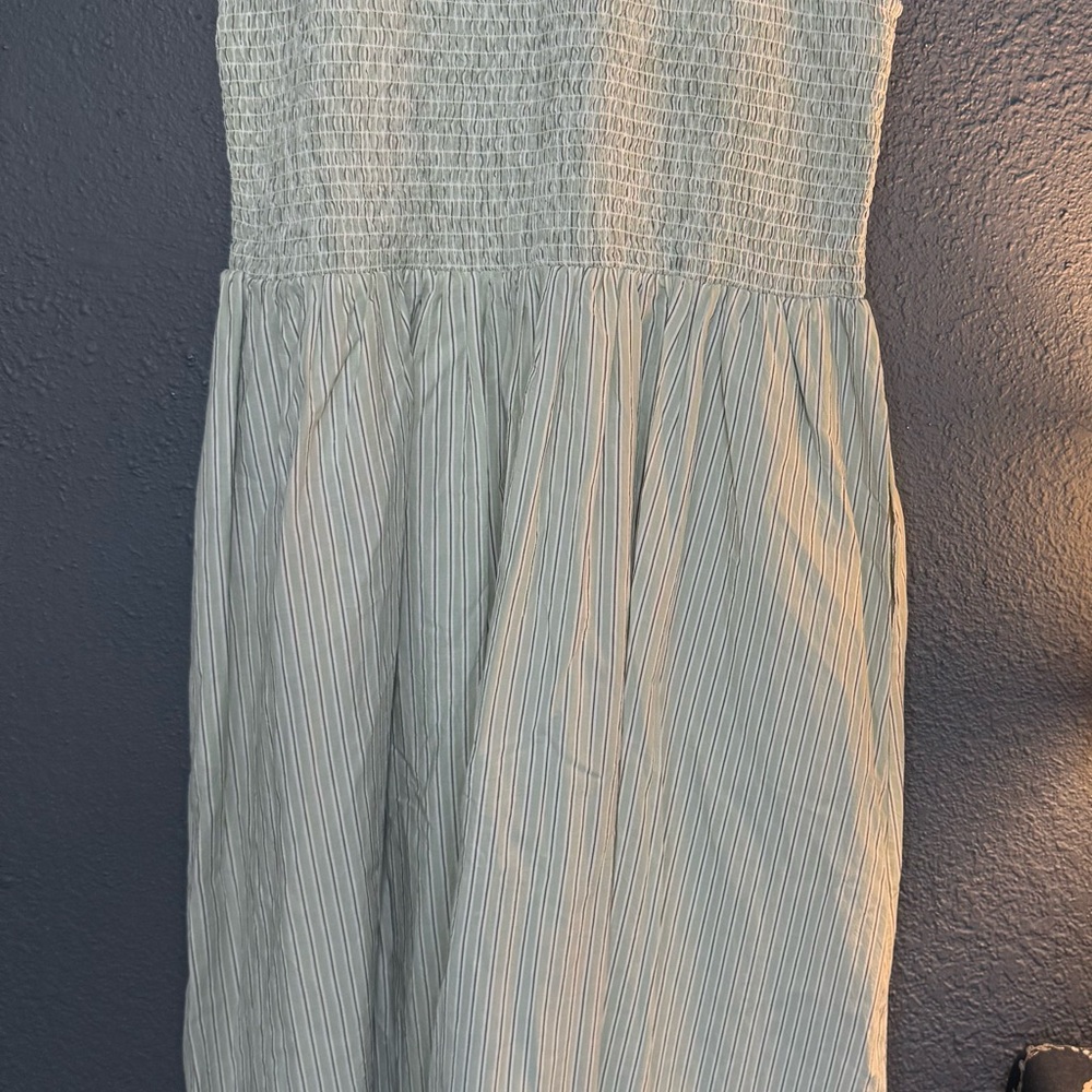 Madewell Strapless Smocked Bodice Midi Dress in Pale Green - Picture 8 of 8